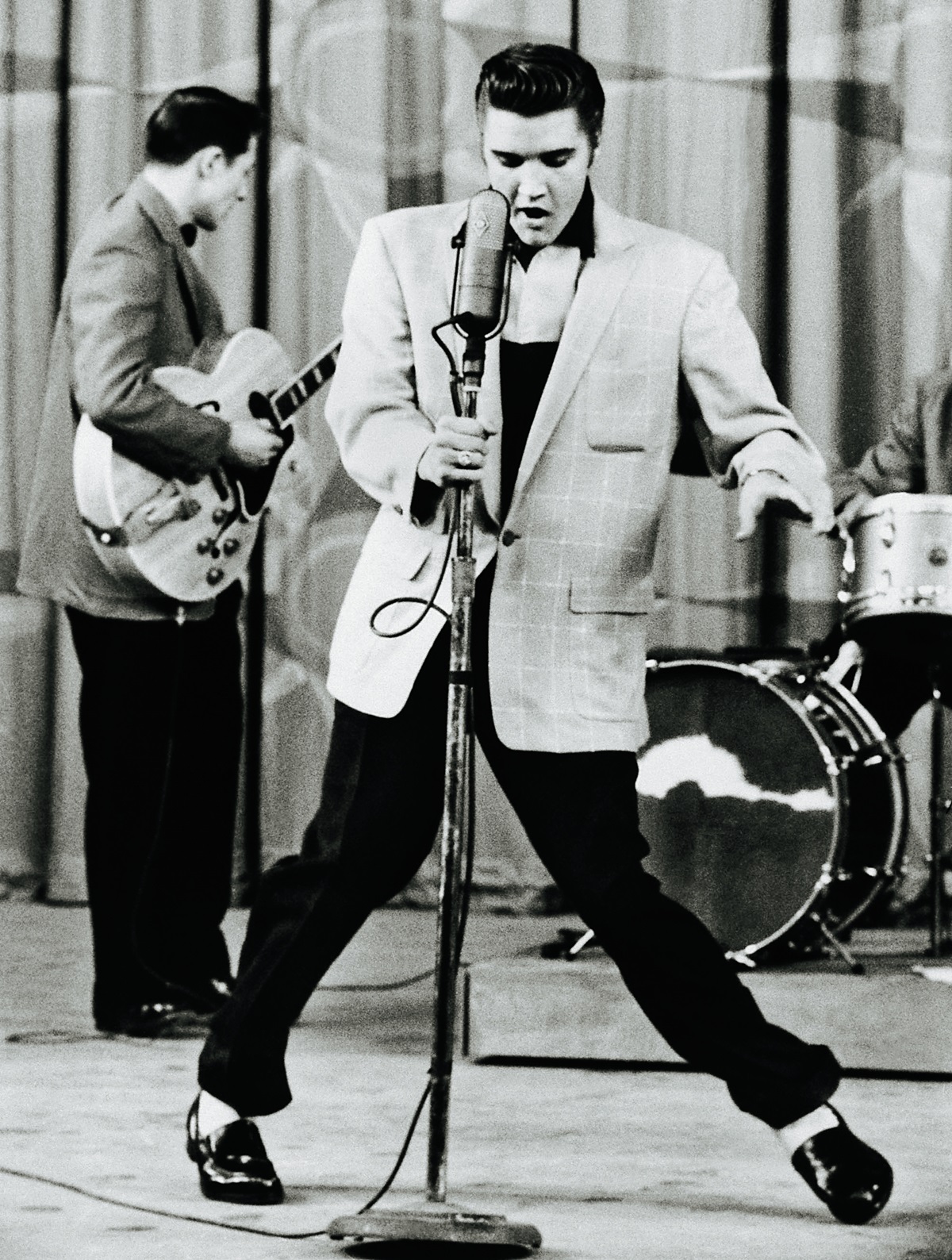 貓王艾維斯elvis Presley That S Alright 搖滾樂的催生者 壞到傷風敗俗就是一種帥 當代時尚男子圖鑑
