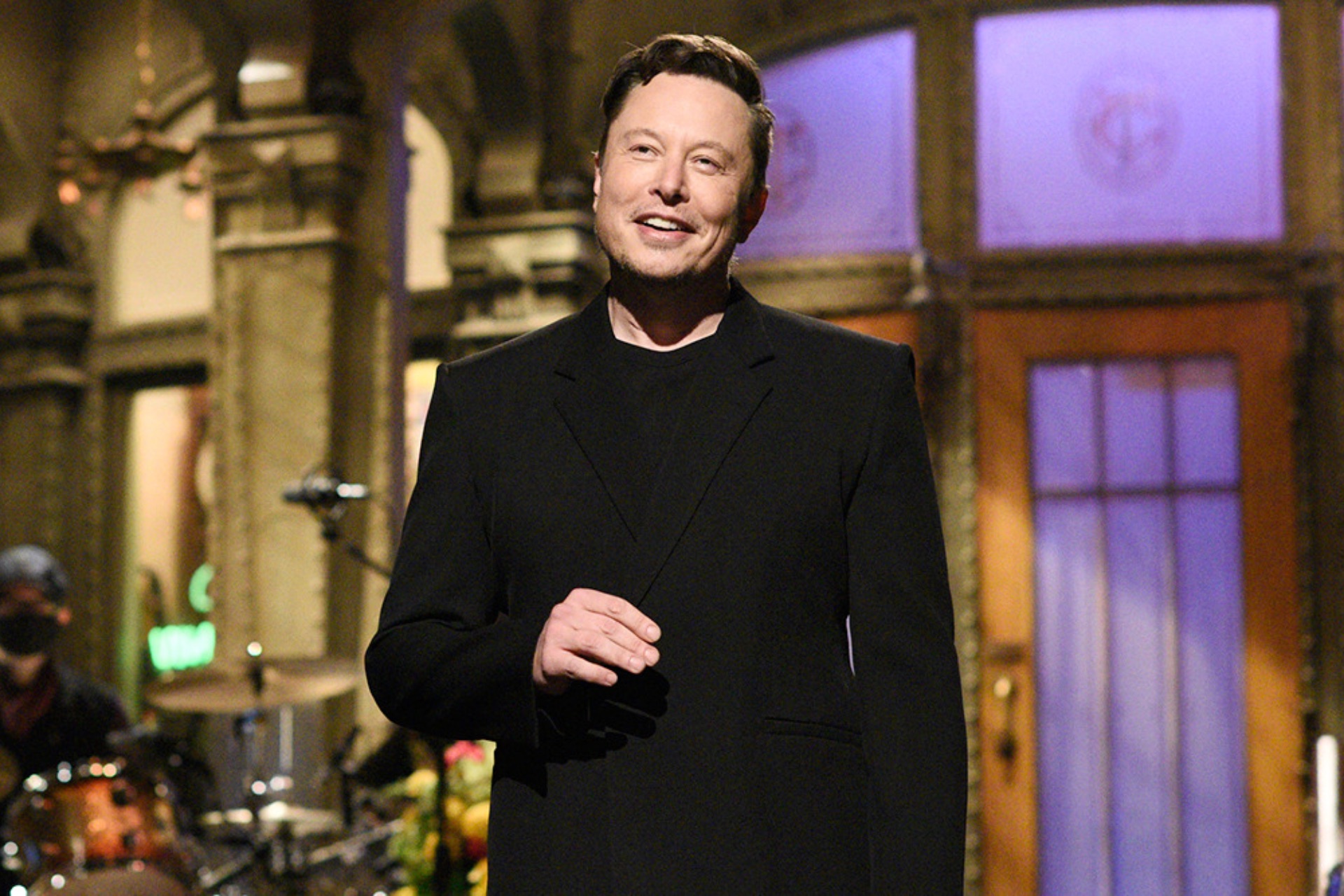 Elon Musk 馬斯克：川普大金主還將領導美國政府效率部？特斯拉、SpaceX 最大牌老闆兼PR，語不驚人死不休的瘋狂特質